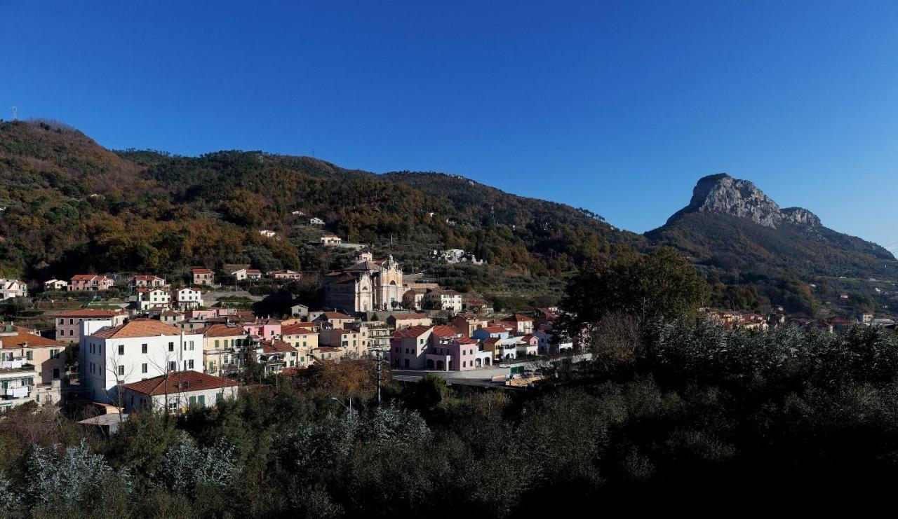 Locanda Piemontese Calice Ligure Exterior photo